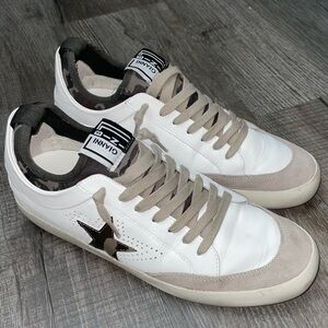 Gianna Bini Sneakers Size 10 Leather White Star